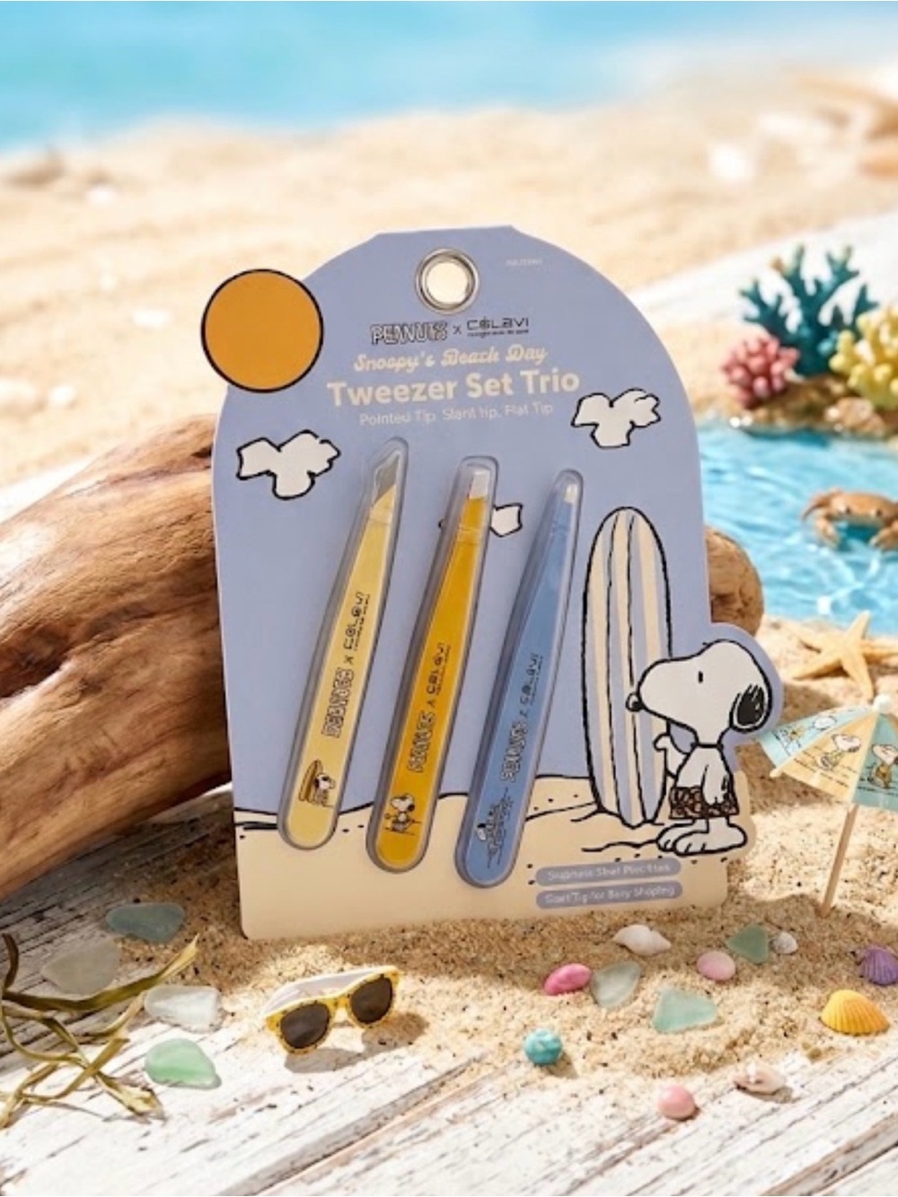 Snoopy’s Beach Day Tweezers Set Trio -